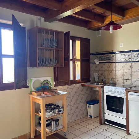 Rurales Pena Crespa Tatil Evi *