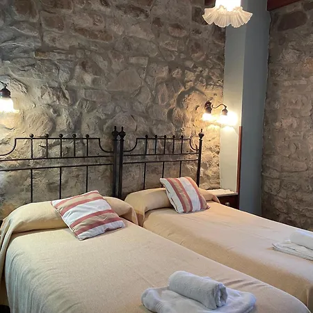 Rurales Pena Crespa Hébergement de vacances Tresvilla